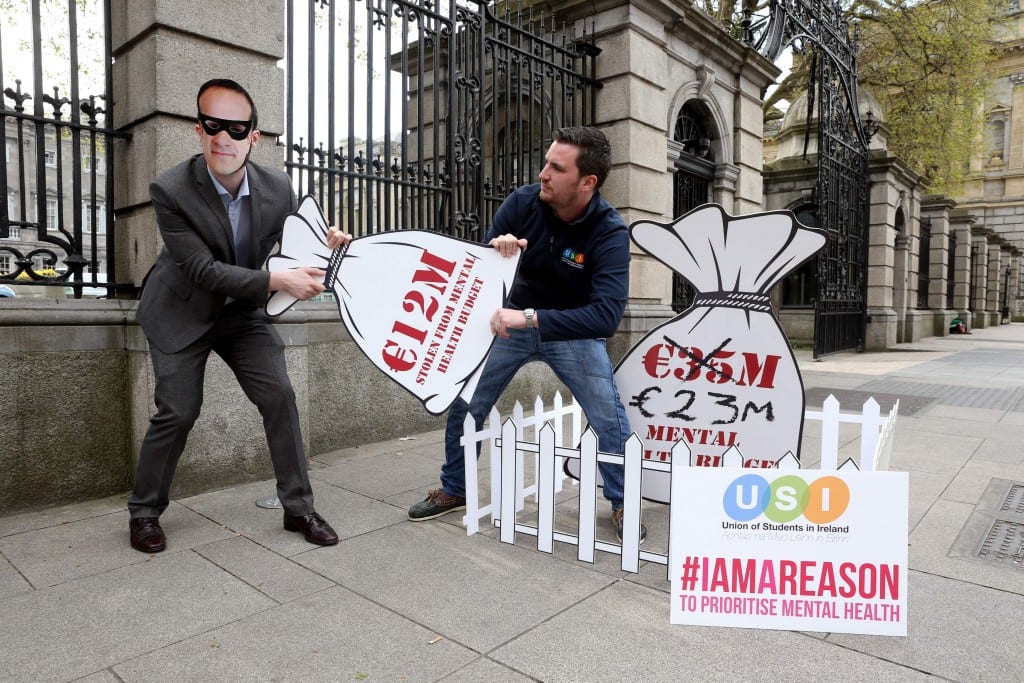 Repro Free: Monday 9th May 2016. The Union of Students in Ireland highlight the dangers in the 12 million diversion in Mental Health services. Picture Jason Clarke